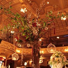 fwthumbHanging tealight baubles.jpg